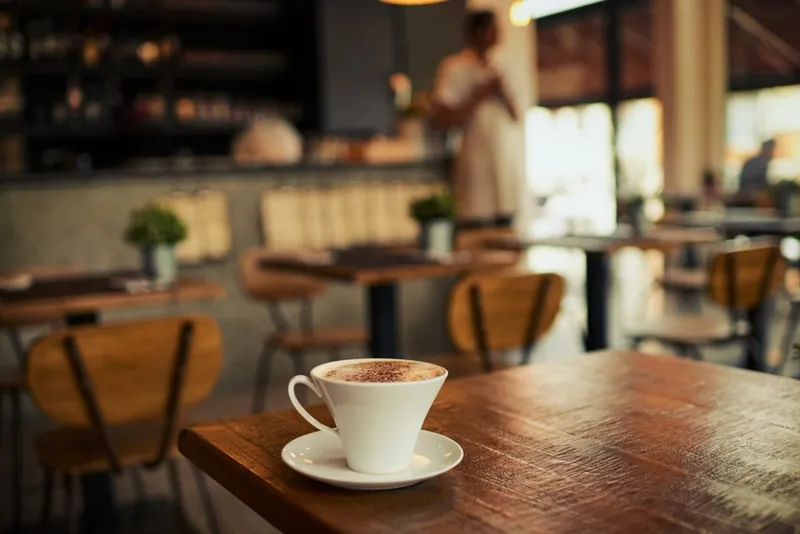 Café y coffeeshop: comandas y menú digital con Liisto